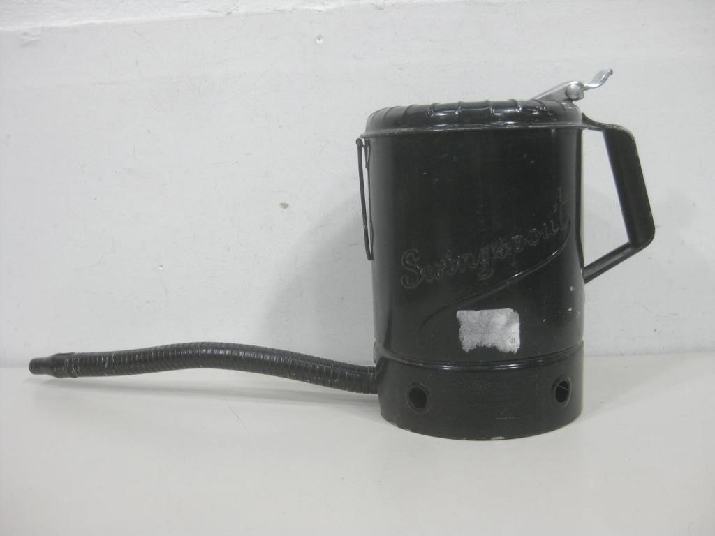 9.5" Flex Spout Metal Oil Can