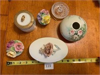 Thorley Staffordshier Lefton Porcelain Flowers+