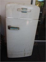 Réfrigérateur Admiral 56x26x29 refrigerator