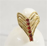 Ladies 10K Yellow Gold Ring w 6 Synthetic Rubies