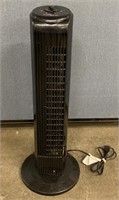 28" UtiliTech Floor Fan