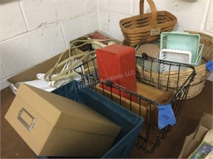 Baskets boxes and containers longeberger