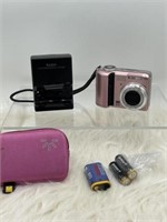 Kodak EasyShare Digital Camera w/case and battery