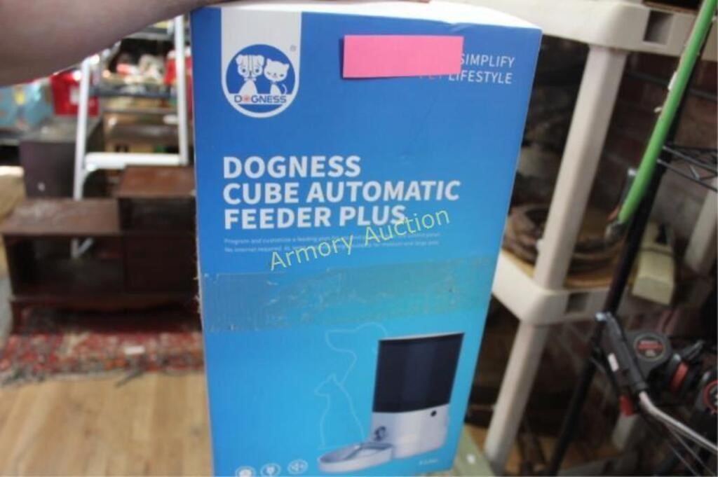 DOGNESS CUBE AUTOMATIC FEEDER PLUS