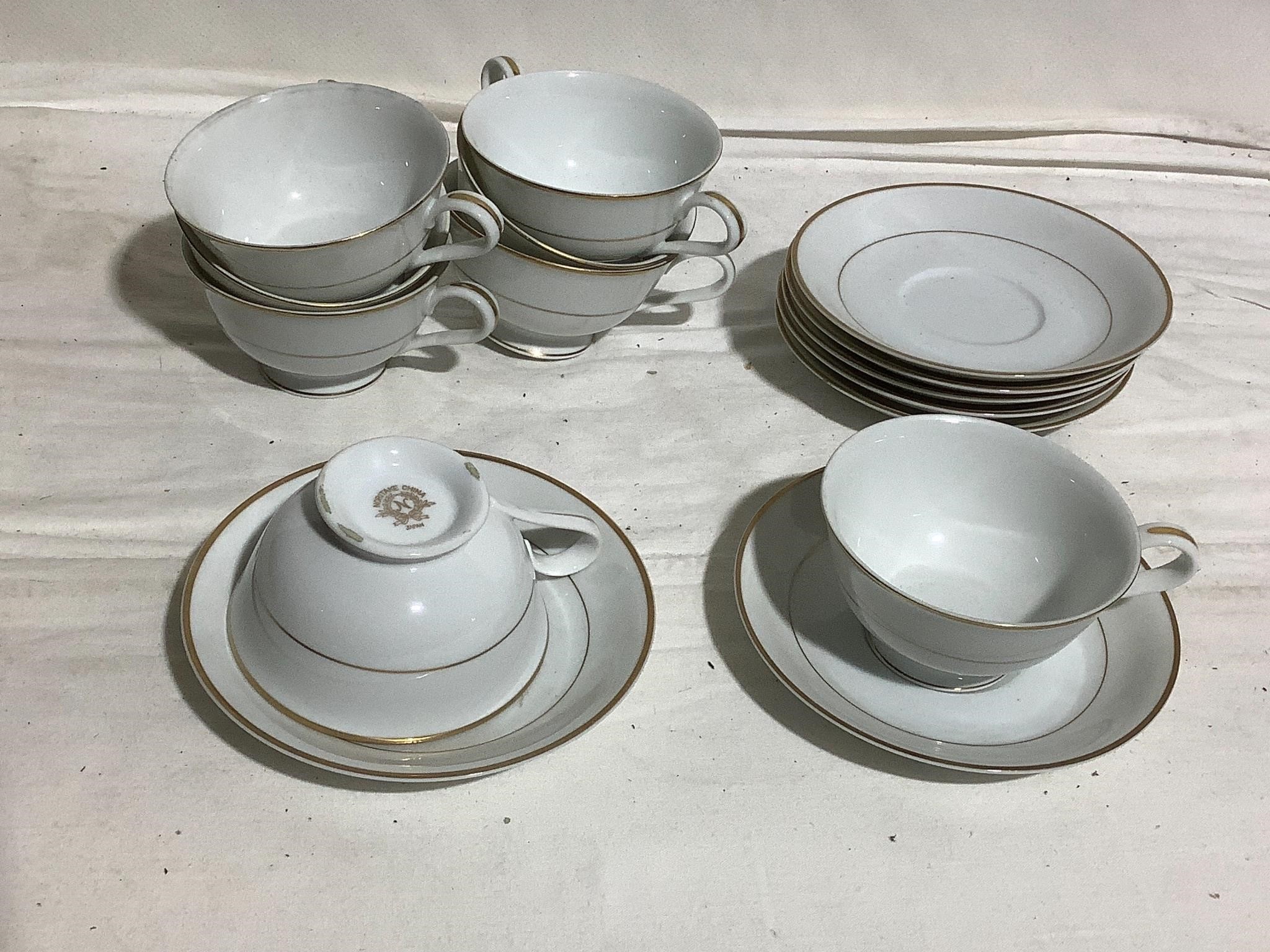 Noritake China Cups and Saucers Gold Rim