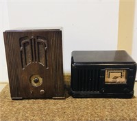 2 antique radios