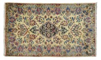 HAND-TIED PERSIAN KERMAN RUG, 7'0" X 4'1"