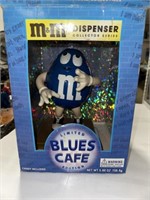 BLUES CAFÉ M&M DISPENSER