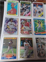 Lot of 18 Collector Baseball Sports Cards