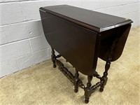 Drop Leaf Gate Leg Table