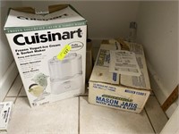 Cuisinart yogurt and ice cream maker with jars