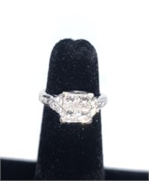 Classic Style 14k White Gold Engagement Ring
