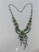 ART DECO STYLE GREEN GLASS BEADED NECKLACE