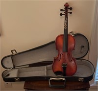 Violin by Roderich Paesold