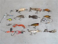 (16) VINTAGE FISHING LURES