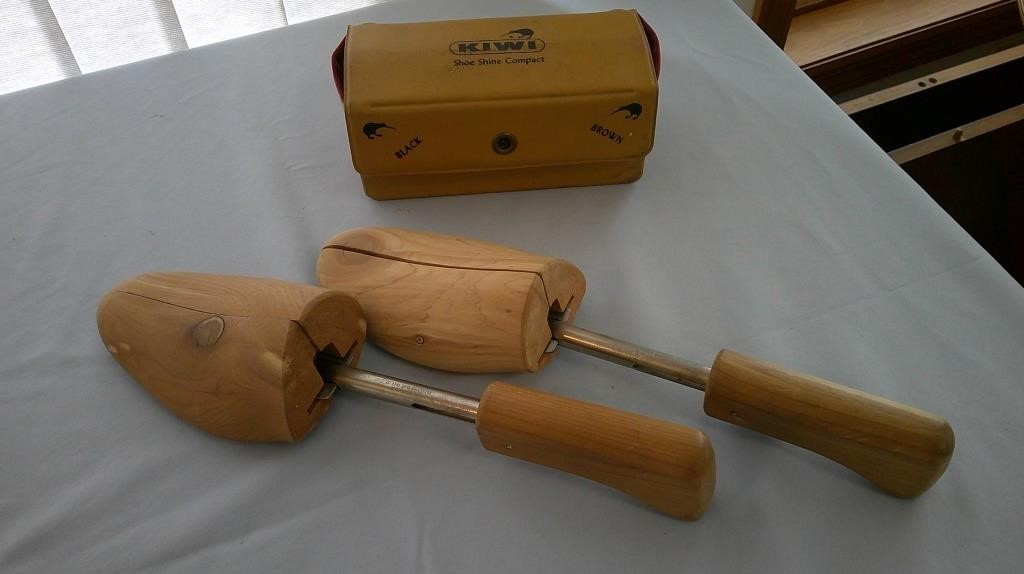 cedar shoe stretchers, KIWI shoe shine kit