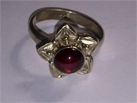 925 & RED BALTIC AMBER RING SZ10 STERING SILVER