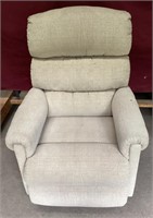 Nice La-Z-Boy Swivel Rocker Recliner