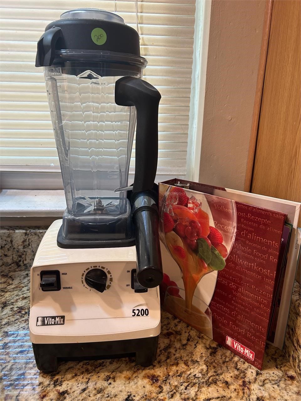 Vitamix Blender With Recipe Book