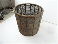 Wicker Wastebasket - 10x10