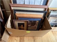 (1) Box of Assorted Animal Pictures