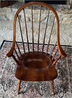 VINTAGE SPINDLE BACK CHAIR-MAPLE???