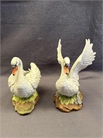 PAIR OF VINTAGE ANDREA MUTE SWAN PORCELAIN