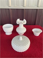 Fenton white hobnail covered dish 4 pieces