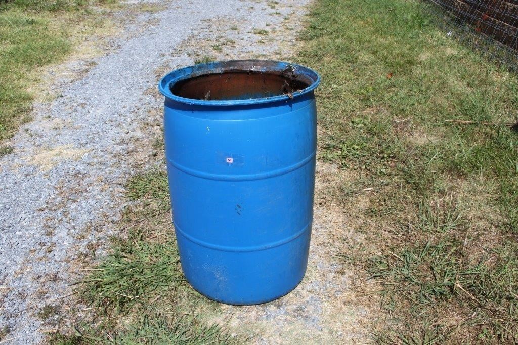 Blue Barrel/Good for Garden Water
