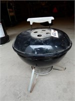 Small Weber Table Top Charcoal Grill