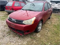 RED 2010 FORD FOCUS NO KEYS