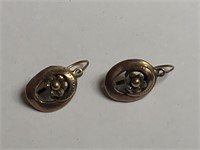 Vintage to Antique Gold Earrings