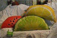 New fruit shaped pillows
