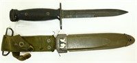 Vintage military knife w/ green sheath