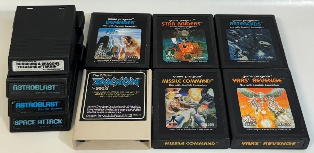 SWEET VINTAGE ATARI VIDEO GAMES