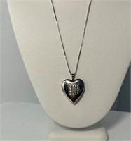 STER SLR HEART LOCKET PDN LETTER D WITH CZ