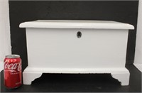 Painted White Box w/ Hinged Lid