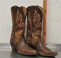 Western boots, Size 9C