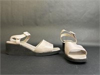 Bruno Magli Pale Lavender Sandal Wedge size 7