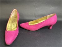 Bruno Magli Hot Pink Suede Low Heels Size 7.5