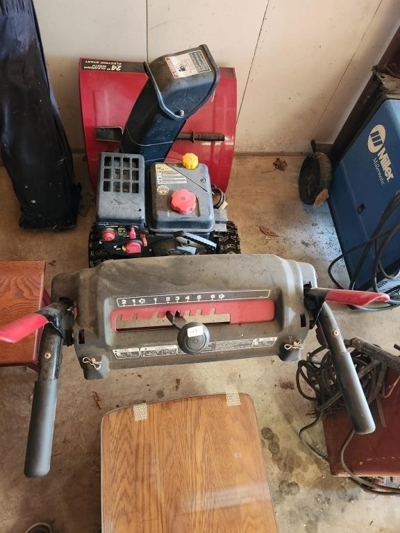 Craftsman Snowblower 24"