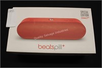 beats pill + speaker (display)