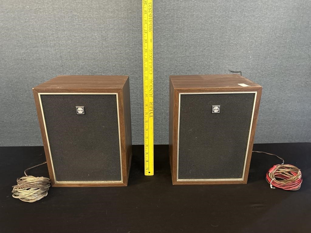 Vintage Sanyo Box Speakers