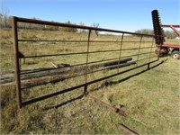 24.5ft. Amish Made Free Standing Cattle Panel
