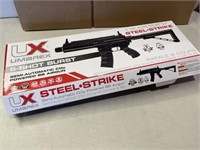 UMAREX STEEL STRIKE Co2 - BB w 6 SHOT BURST