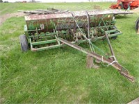 Older 16 run JD seeddrill for parts only.