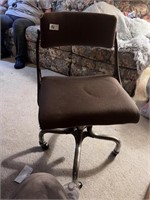 MCM DOMORE DESK CHAIR