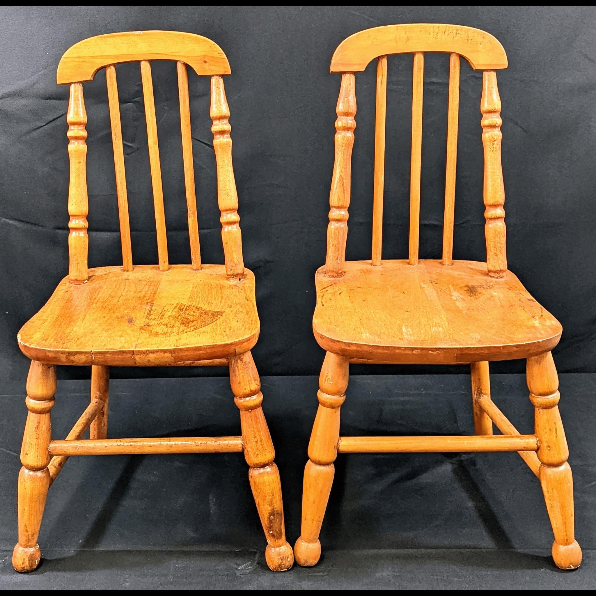 Set of 2 Small Wooden Vintage Chairs