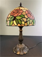 Tiffany Style Pink Rose Accent Lamp
