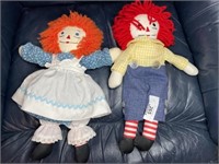 Raggedy Ann and Andy dolls